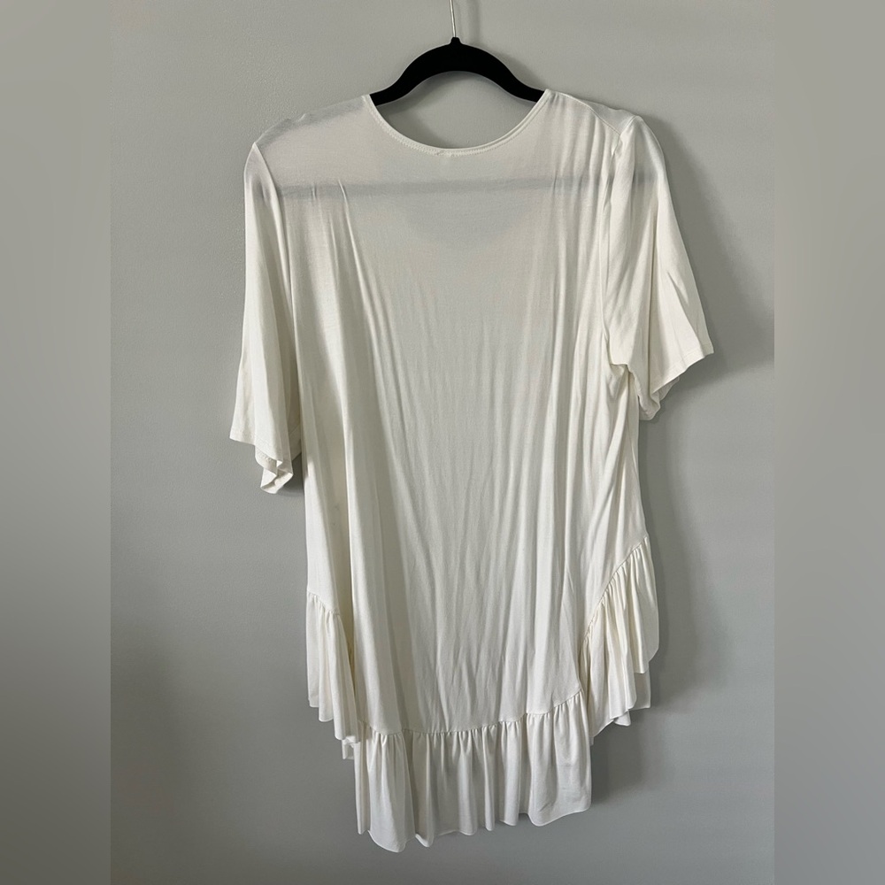 Azules Ruffle-Hem Short Sleeve Tunic - Picture 2 of 4
